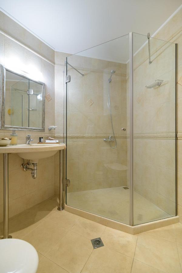 Suncity Apartment Varna Top Center Esterno foto
