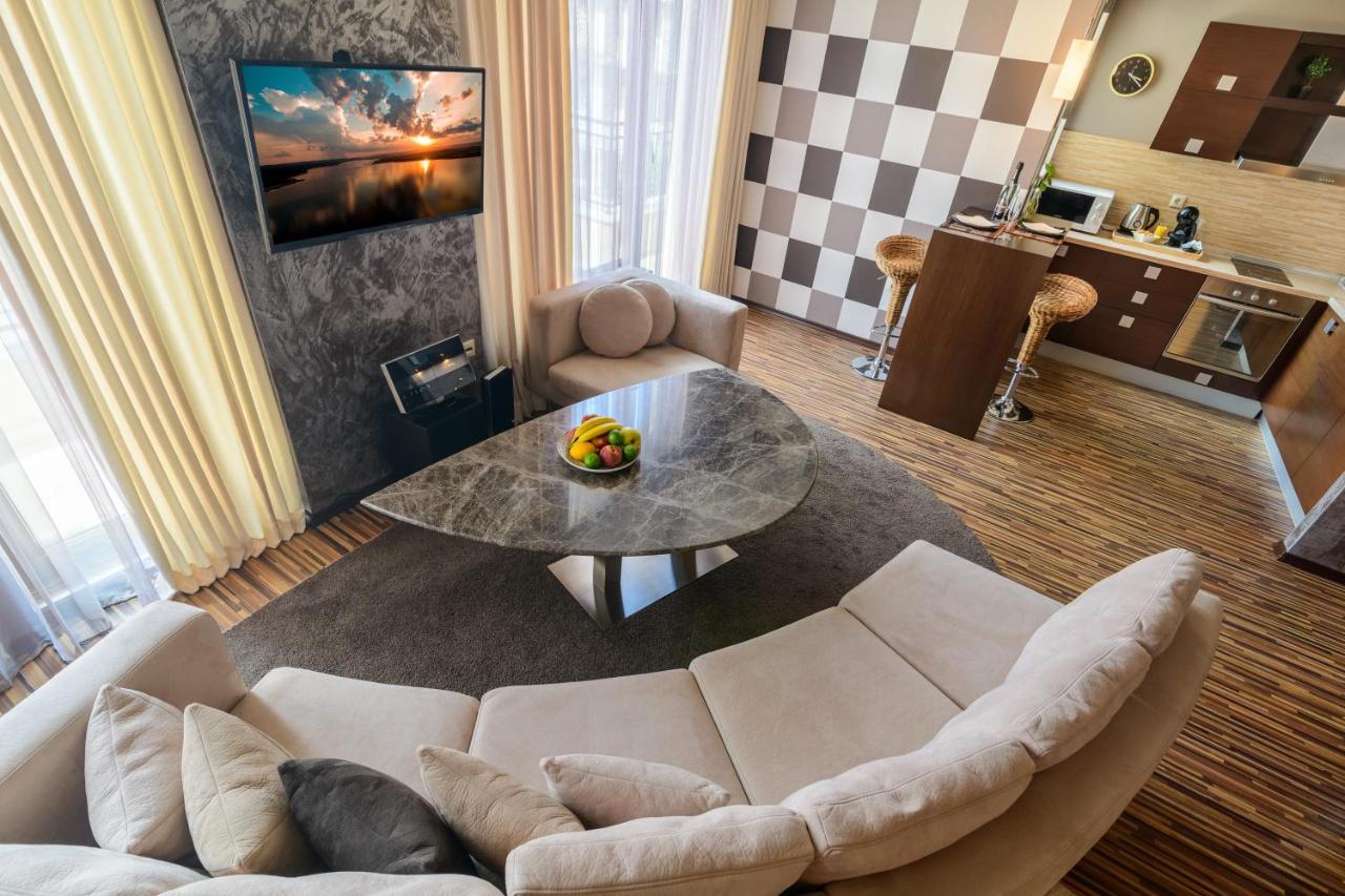 Suncity Apartment Varna Top Center Esterno foto